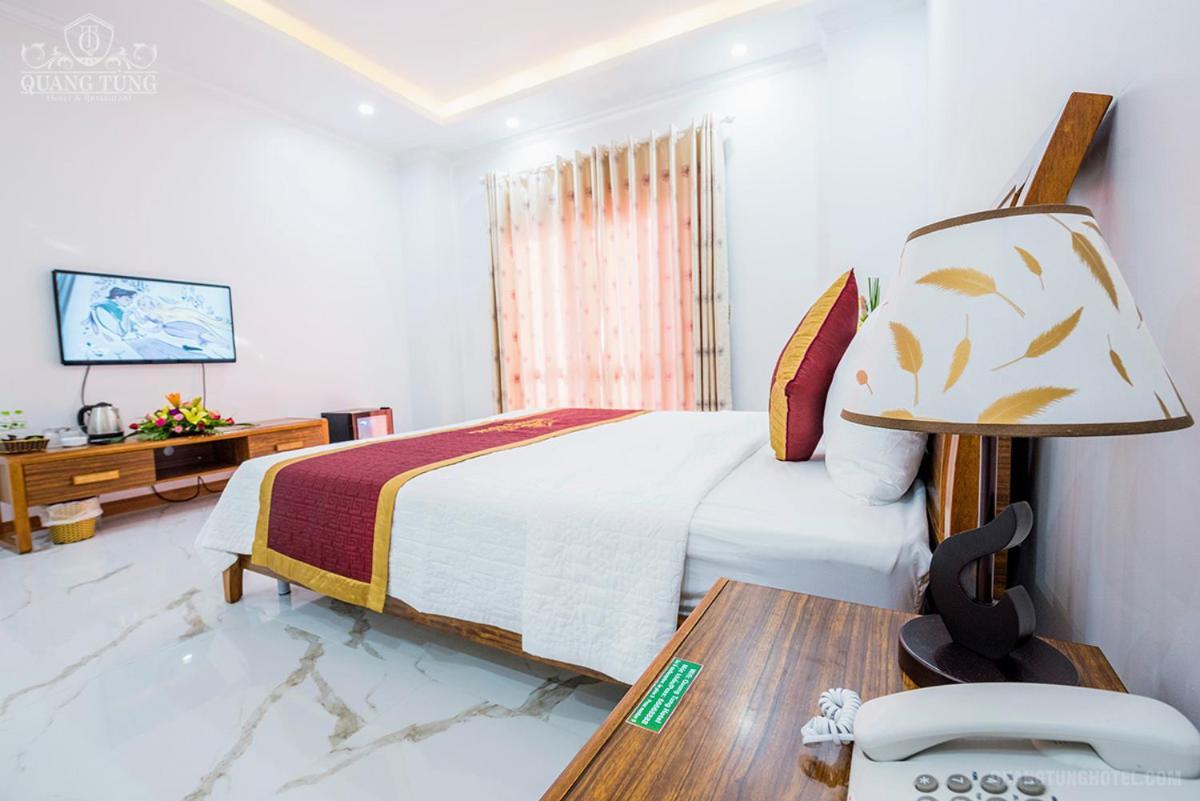 Quang Tung Hotel Dong Khe Sau Экстерьер фото